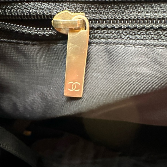 Authentic CHANEL Nylon Travel Tote Bag Handbag - Picture 13 of 16